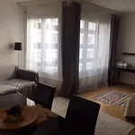 Cosy & Comfy - 20M From Riverbank