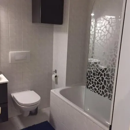 Cosy & Comfy - 20m From Riverbank Appartement *