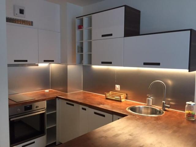 Appartement Cosy & Comfy - 20m From Riverbank Genève